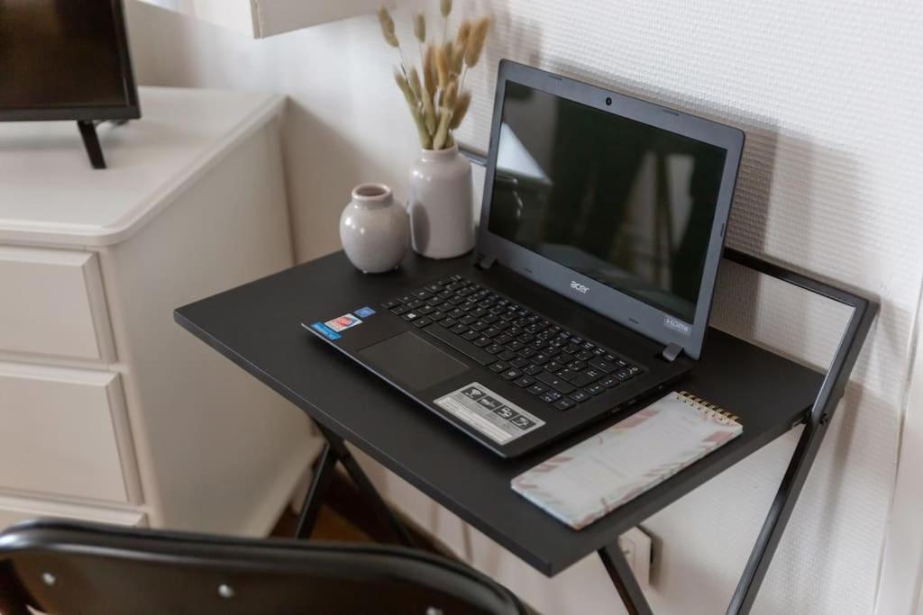 Le Versaillais Gare/Chateau/Wifi/Netflix Versailles Esterno foto